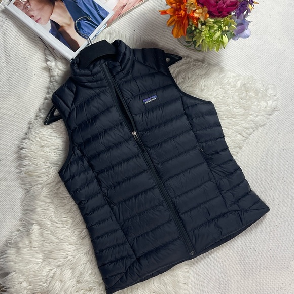 Patagonia Down 800 fill power Quilted Vest - Picture 5 of 16